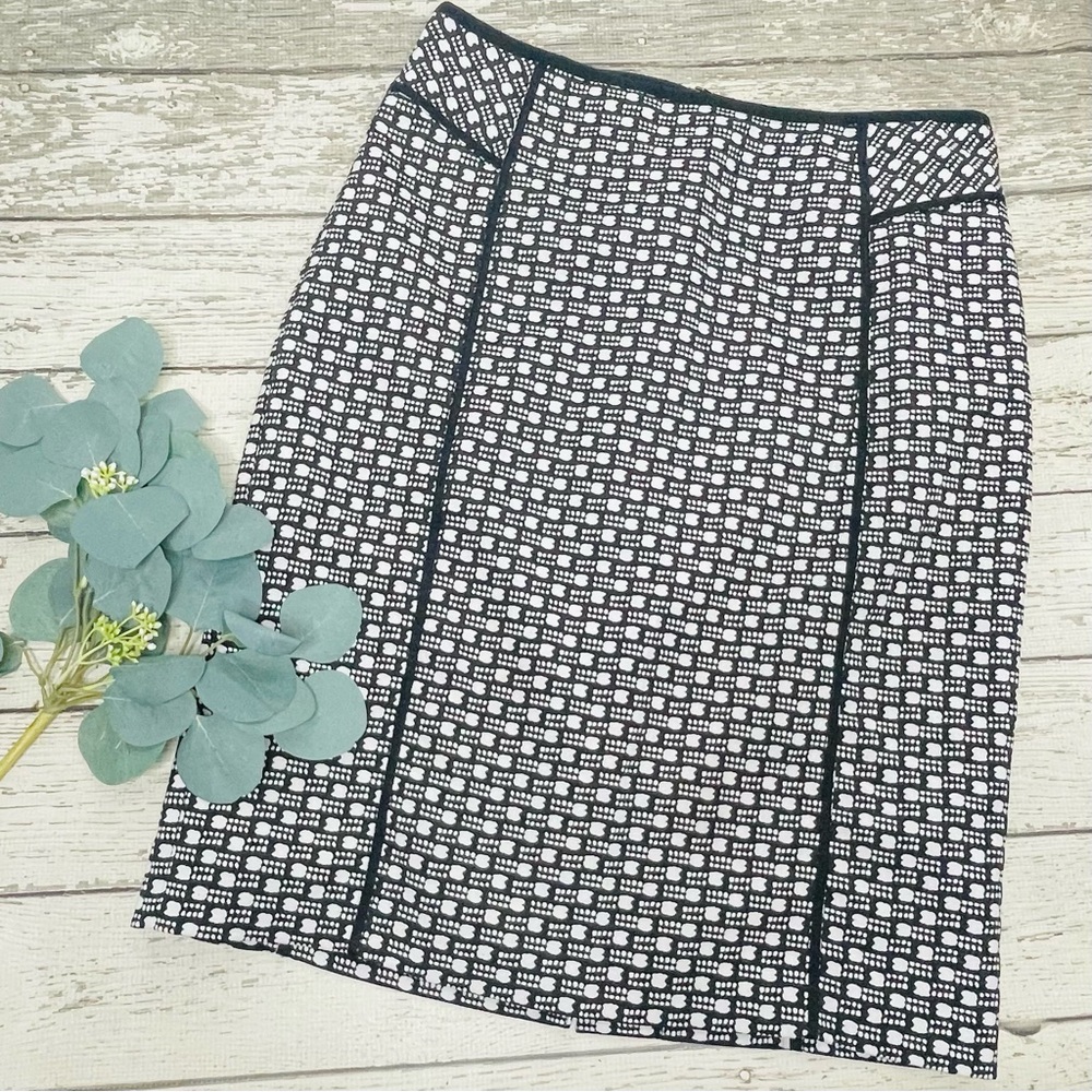 Laundry by Shelli Segal Patterned Straight Skirt